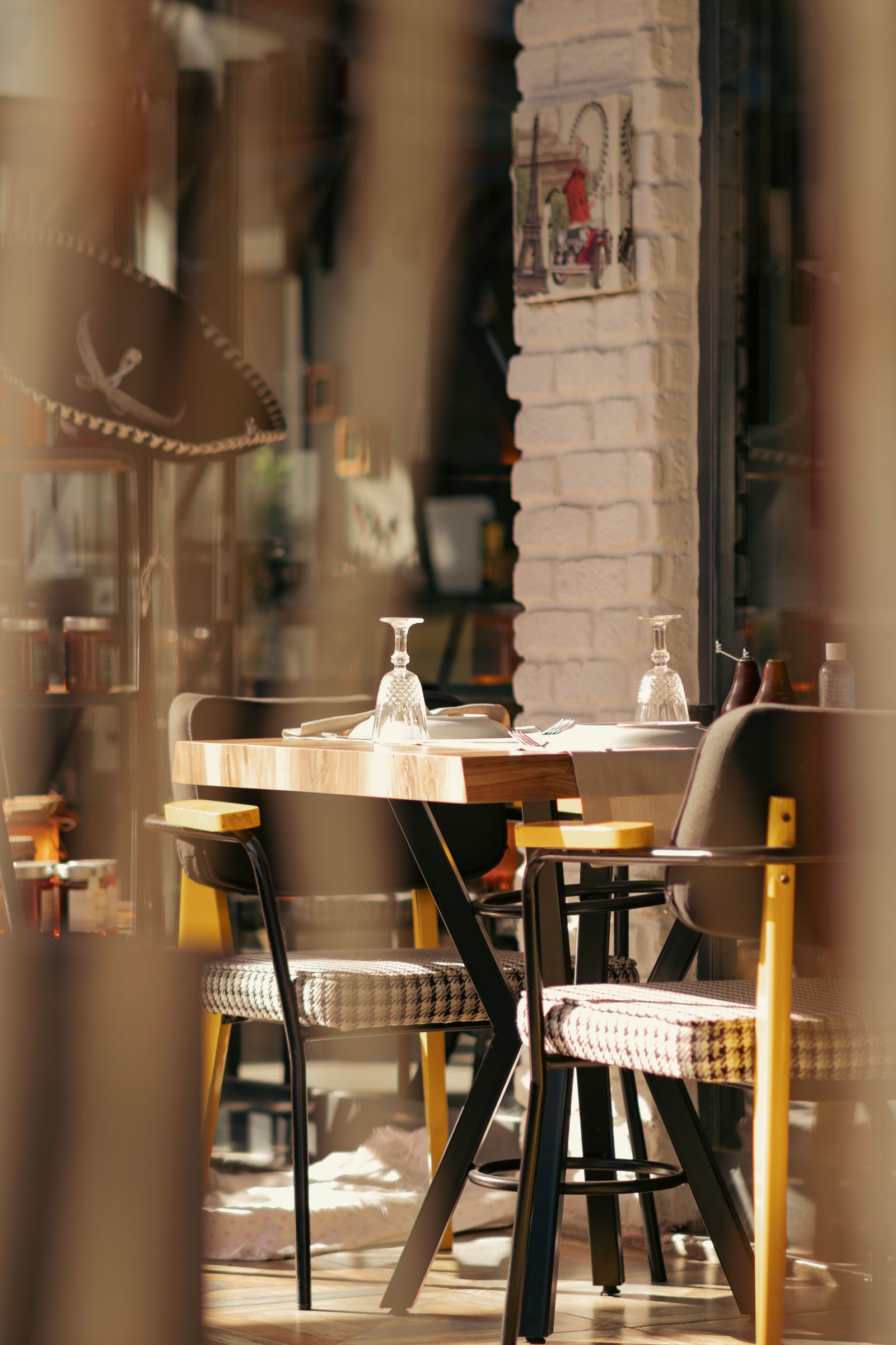 Sunlit restaurant tables and dining space — illustrative stock photograph